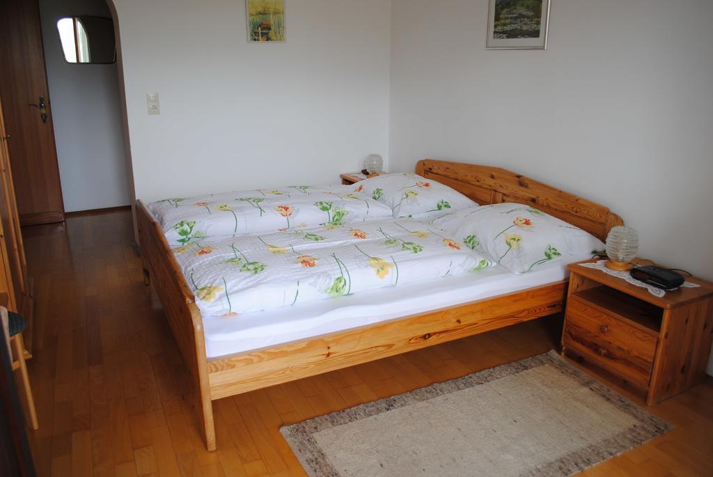 Gaestehaus Lindermuth Presseggersee Chambre photo